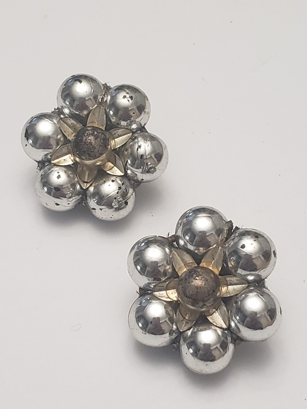 VINTAGE Metallic Silver Bead Cluster Clip On Earrings
